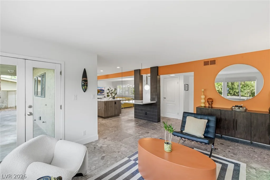 1594 Ottawa, Las Vegas, NV 89169