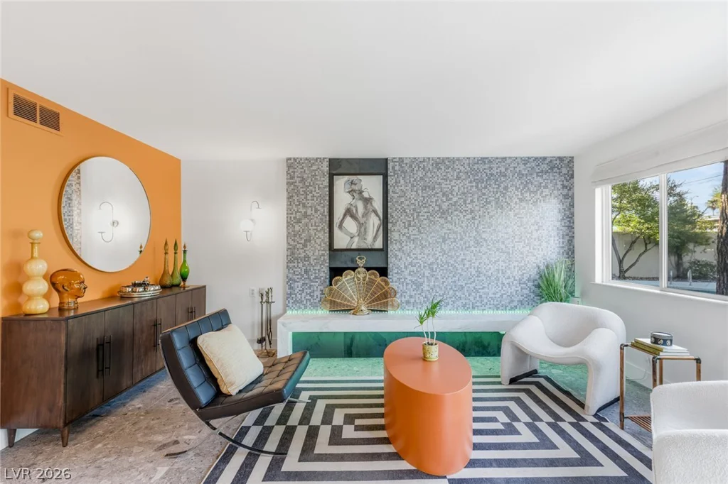 1594 Ottawa, Las Vegas, NV 89169