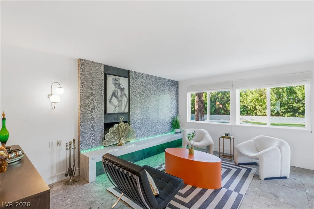 1594 Ottawa, Las Vegas, NV 89169