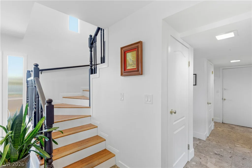 1594 Ottawa, Las Vegas, NV 89169