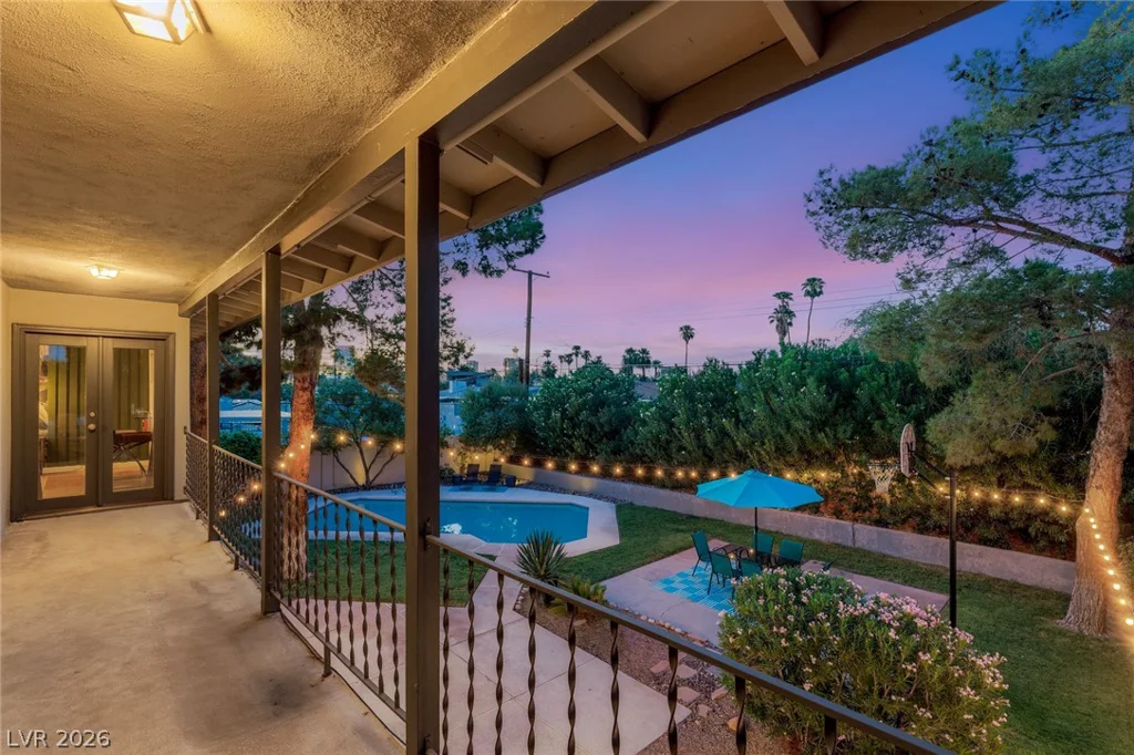 1594 Ottawa, Las Vegas, NV 89169