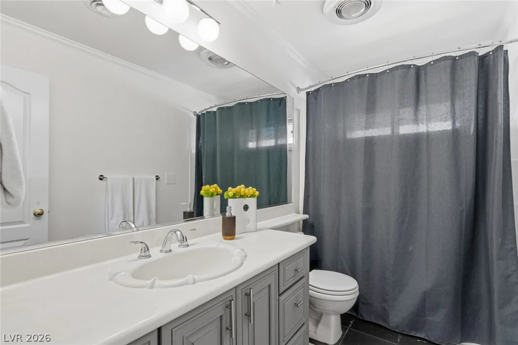 1594 Ottawa, Las Vegas, NV 89169