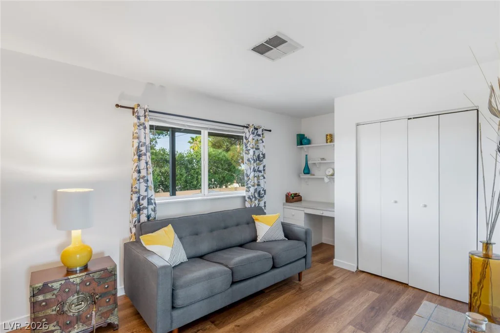 1594 Ottawa, Las Vegas, NV 89169