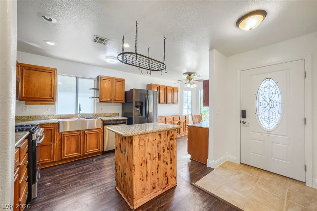 7004 Magic Window, Las Vegas, NV 89130