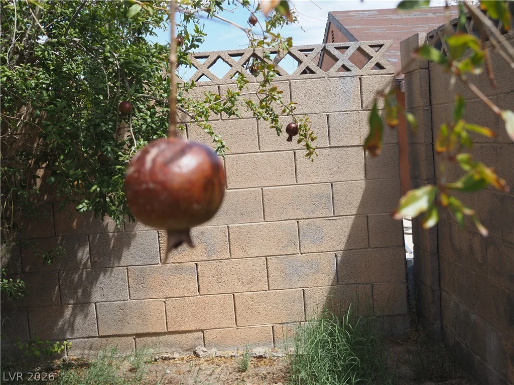 5180 Burnham, Las Vegas, NV 89119