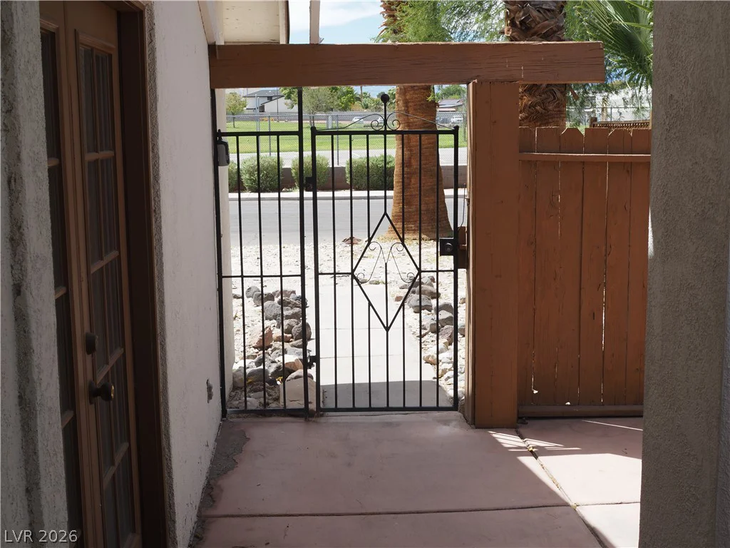5180 Burnham, Las Vegas, NV 89119