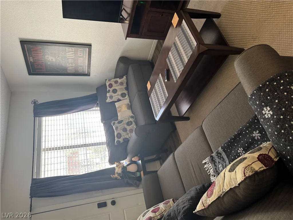3982 Voxna, Las Vegas, NV 89119