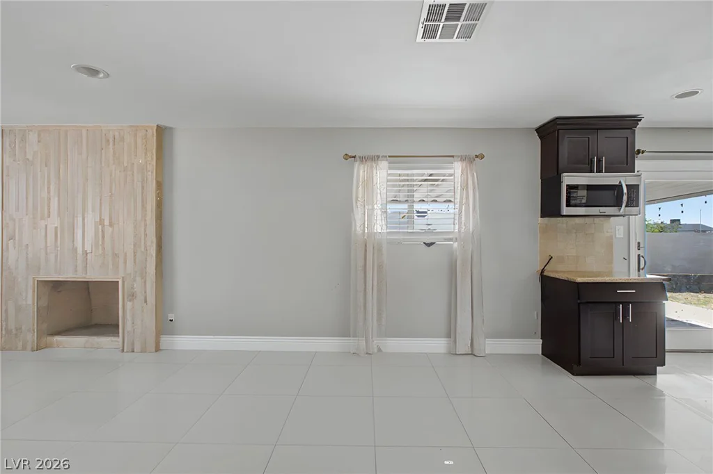 713 Vincent, Las Vegas, NV 89145