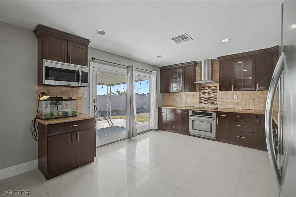 713 Vincent, Las Vegas, NV 89145