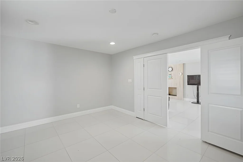 713 Vincent, Las Vegas, NV 89145