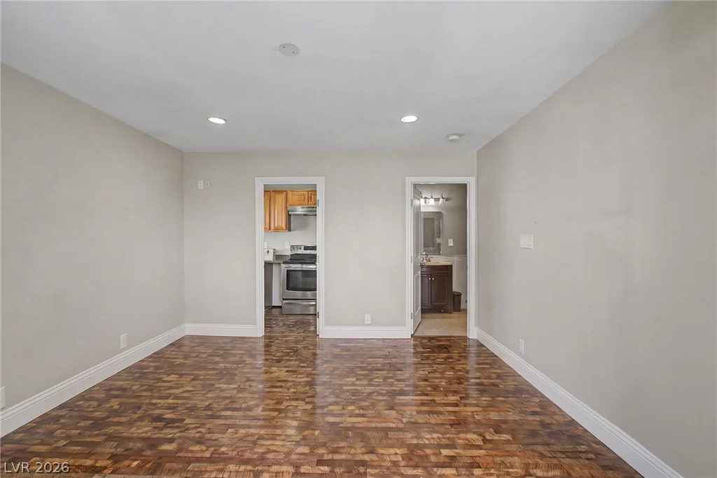 713 Vincent, Las Vegas, NV 89145