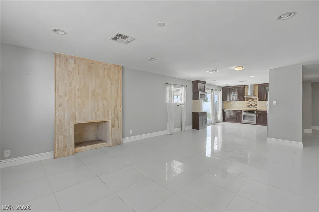 713 Vincent, Las Vegas, NV 89145