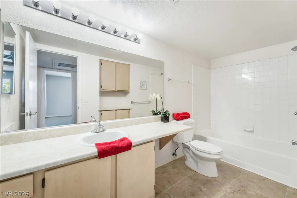 555 Silverado Ranch, Las Vegas, NV 89183