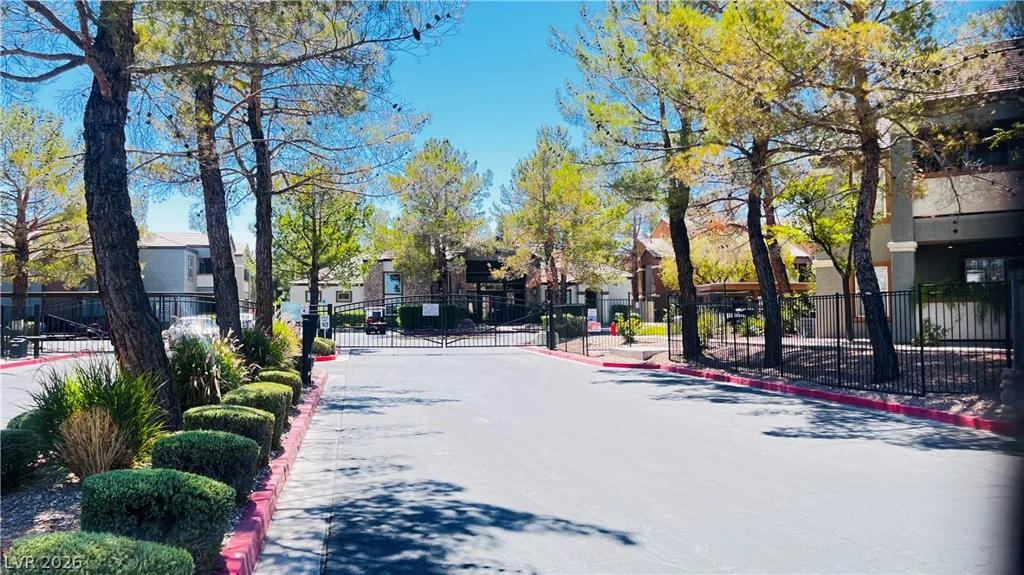 555 Silverado Ranch, Las Vegas, NV 89183