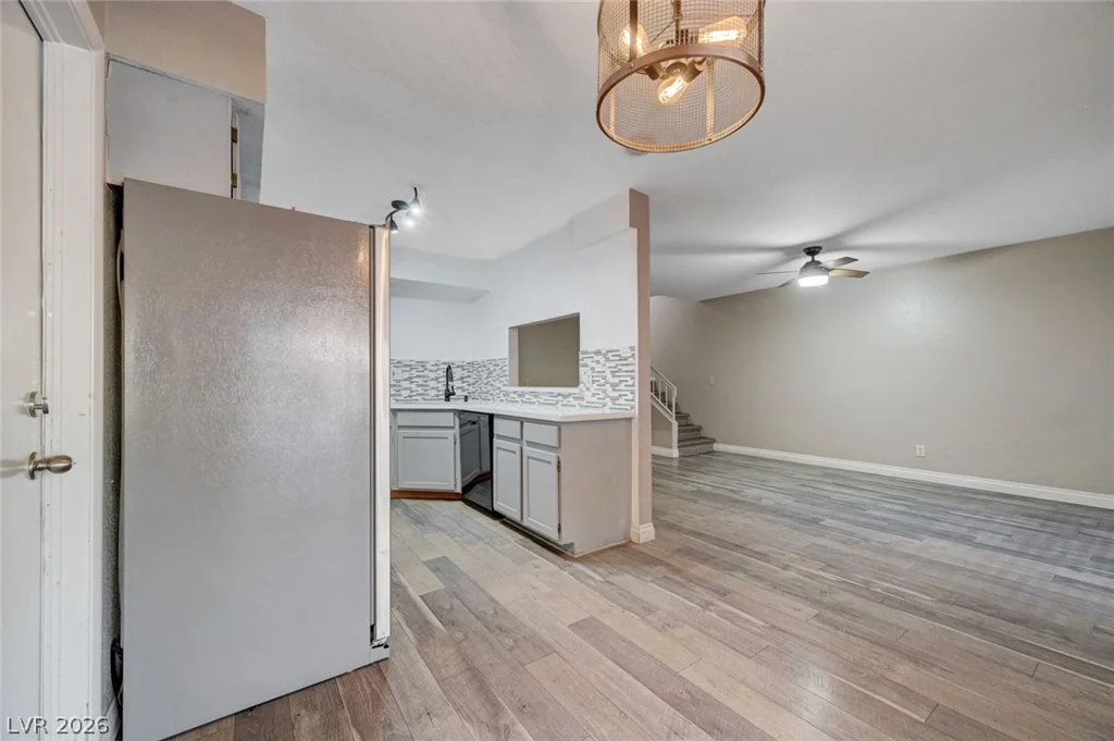 1812 Plum, Henderson, NV 89014