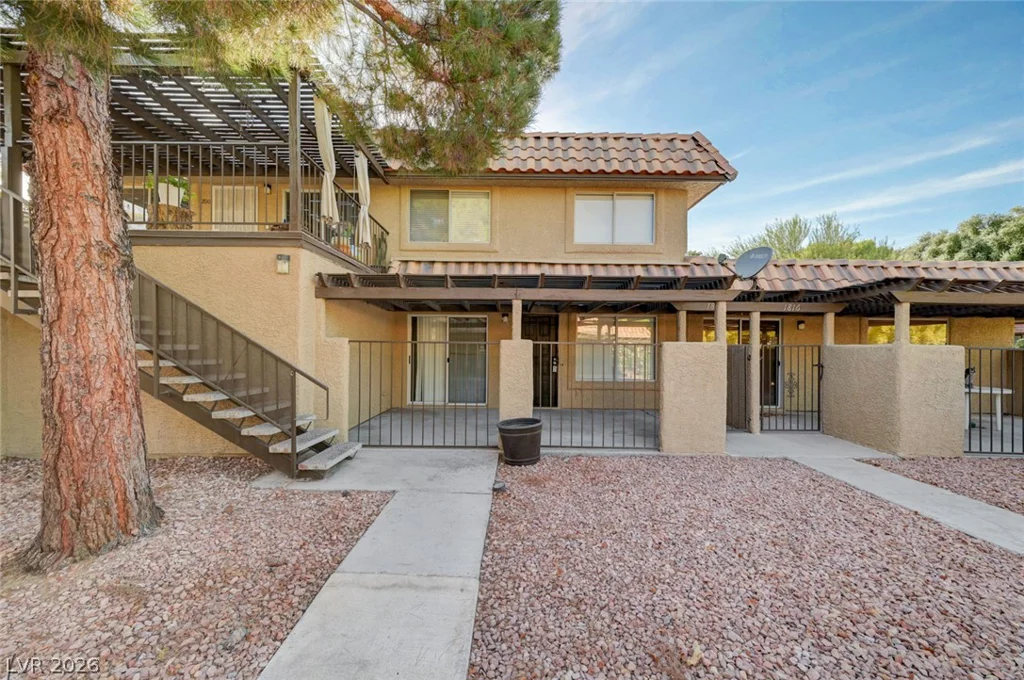 1812 Plum, Henderson, NV 89014