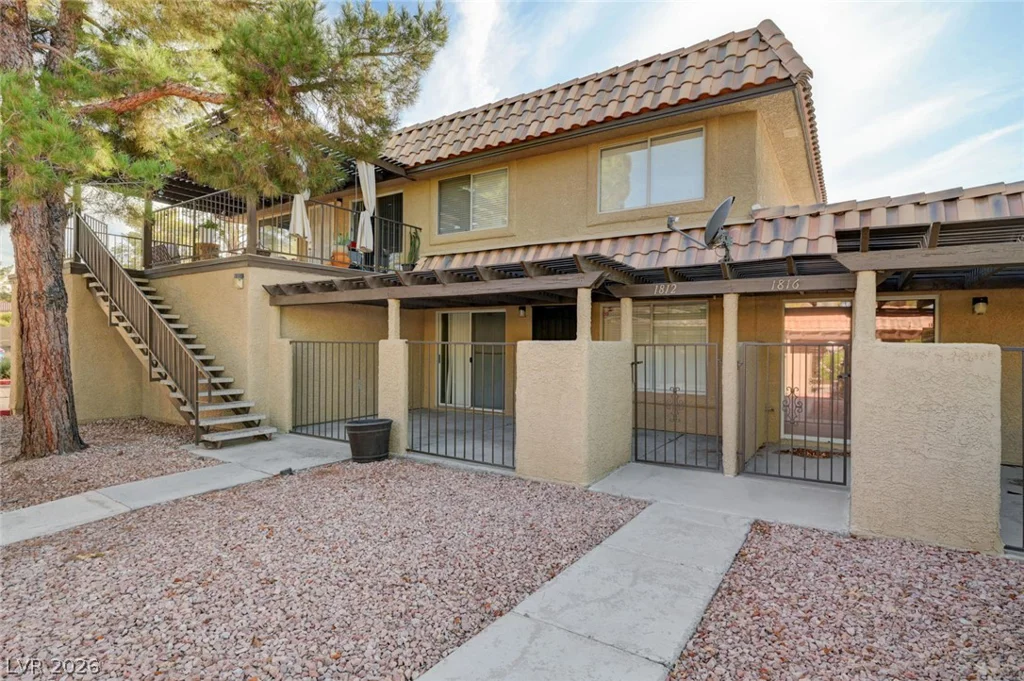 1812 Plum, Henderson, NV 89014