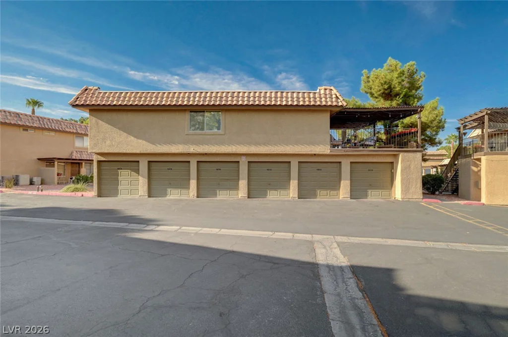 1812 Plum, Henderson, NV 89014