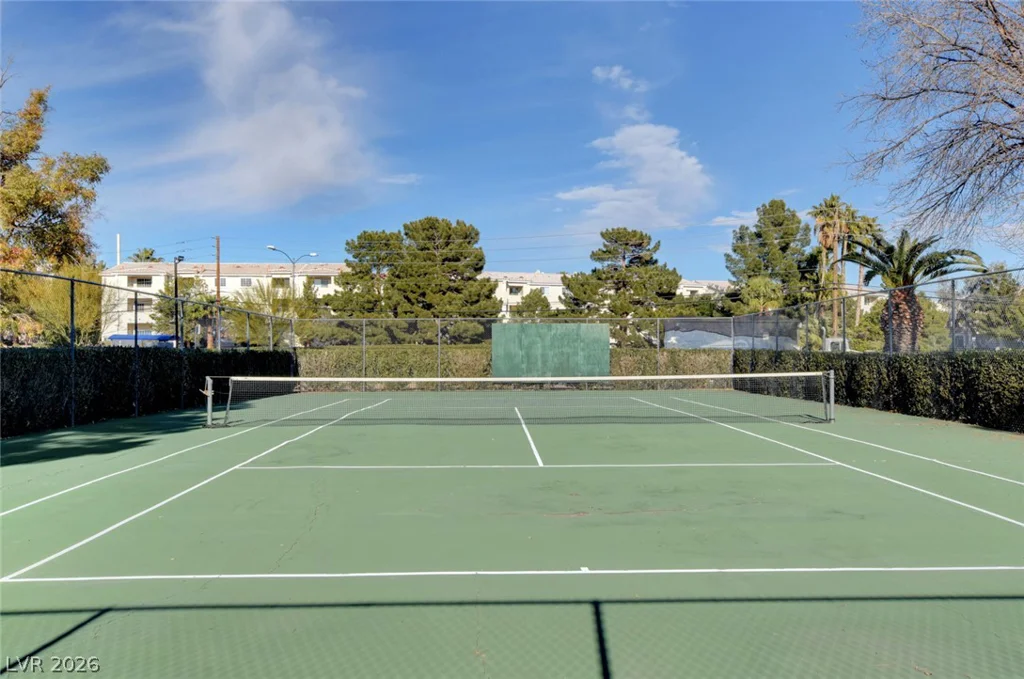 1812 Plum, Henderson, NV 89014