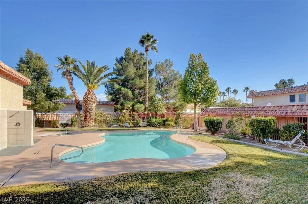 1812 Plum, Henderson, NV 89014