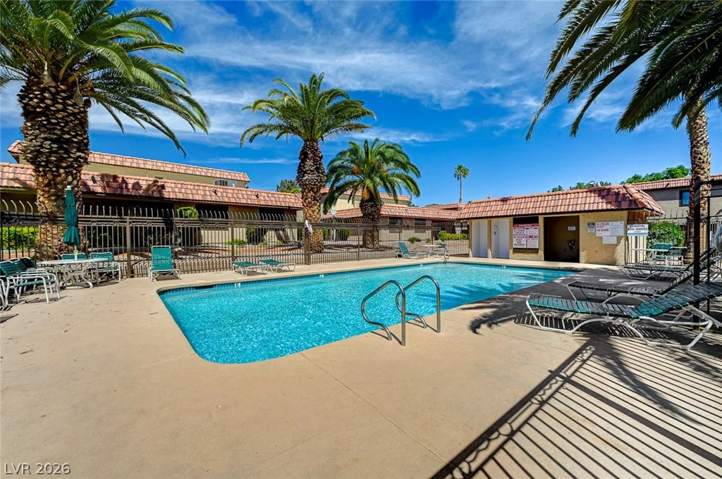 1812 Plum, Henderson, NV 89014
