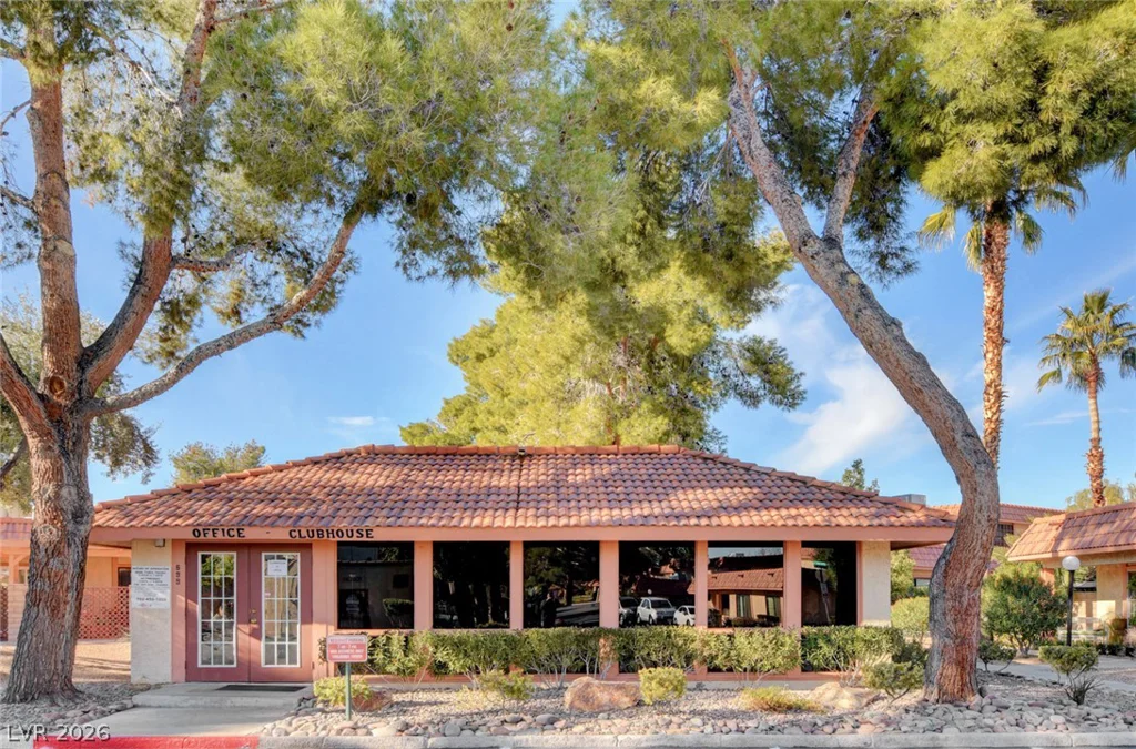 1812 Plum, Henderson, NV 89014