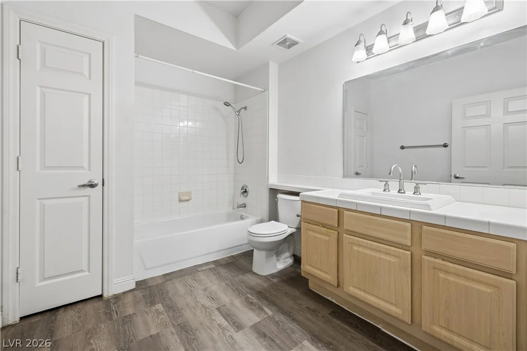 5250 Rainbow, Las Vegas, NV 89118