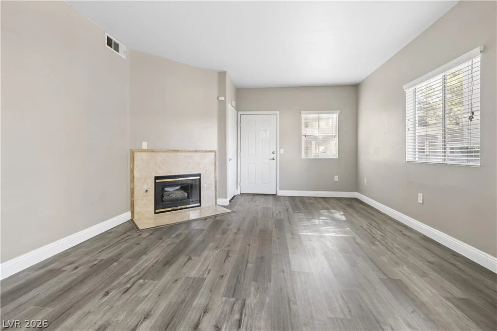 5250 Rainbow, Las Vegas, NV 89118
