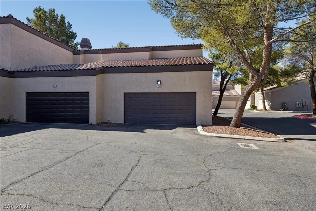 5250 Rainbow, Las Vegas, NV 89118