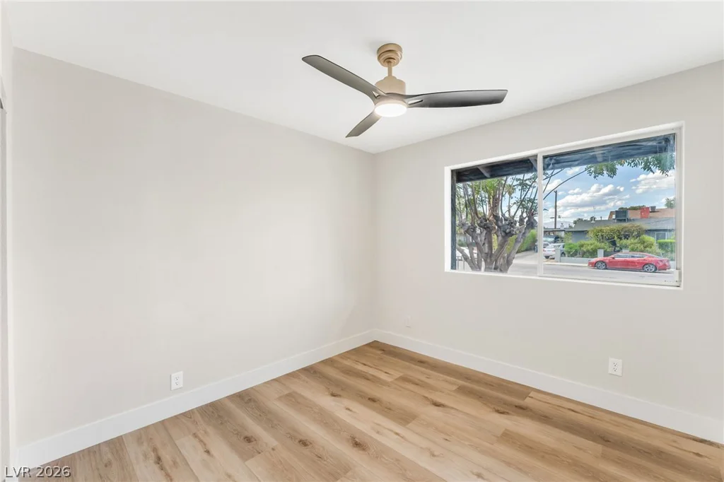 2301 Palora, Las Vegas, NV 89169