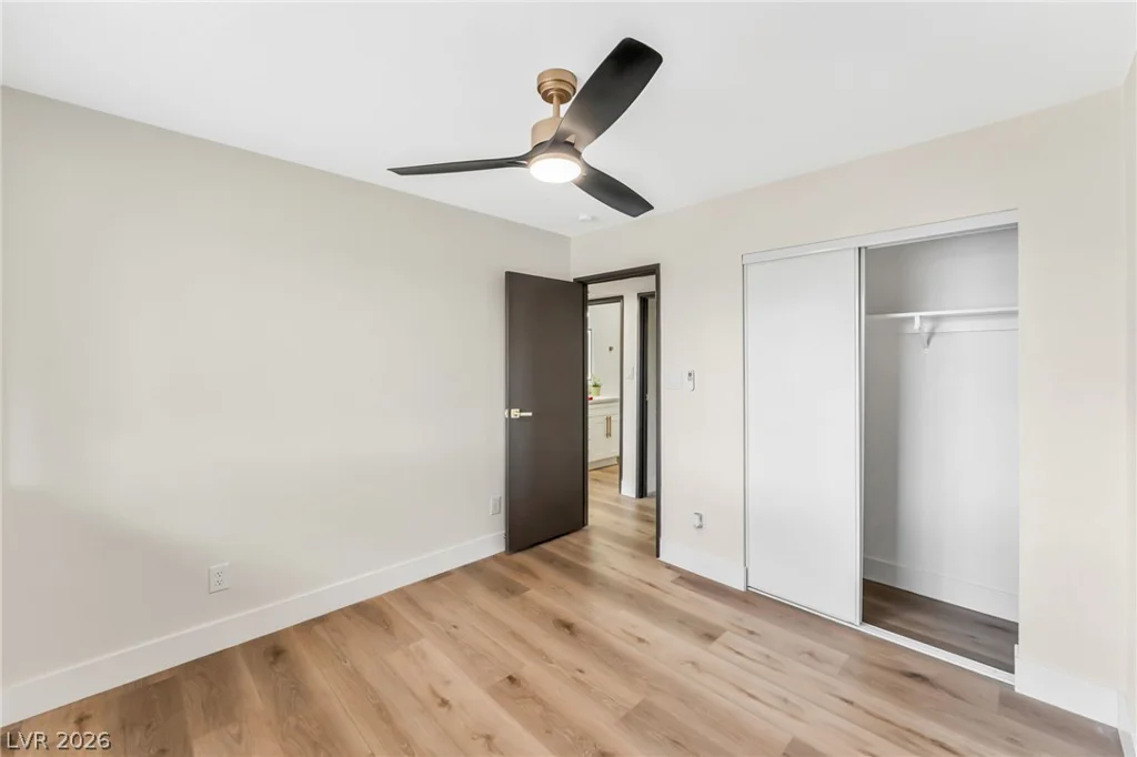 2301 Palora, Las Vegas, NV 89169