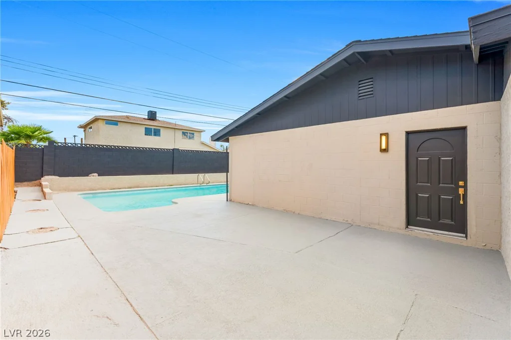 2301 Palora, Las Vegas, NV 89169