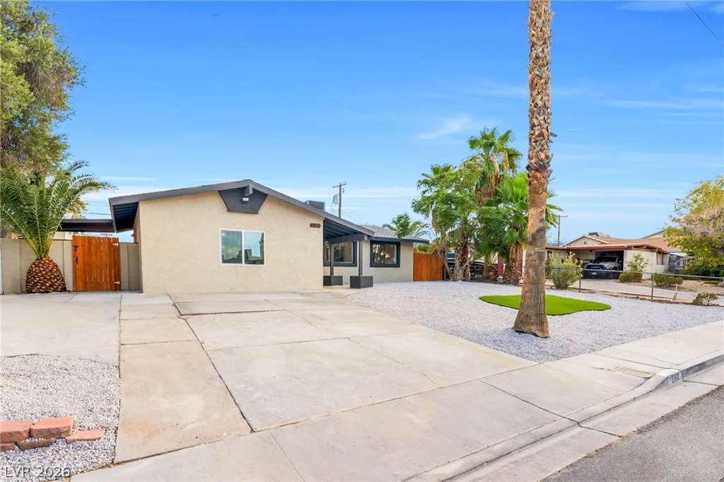 2301 Palora, Las Vegas, NV 89169