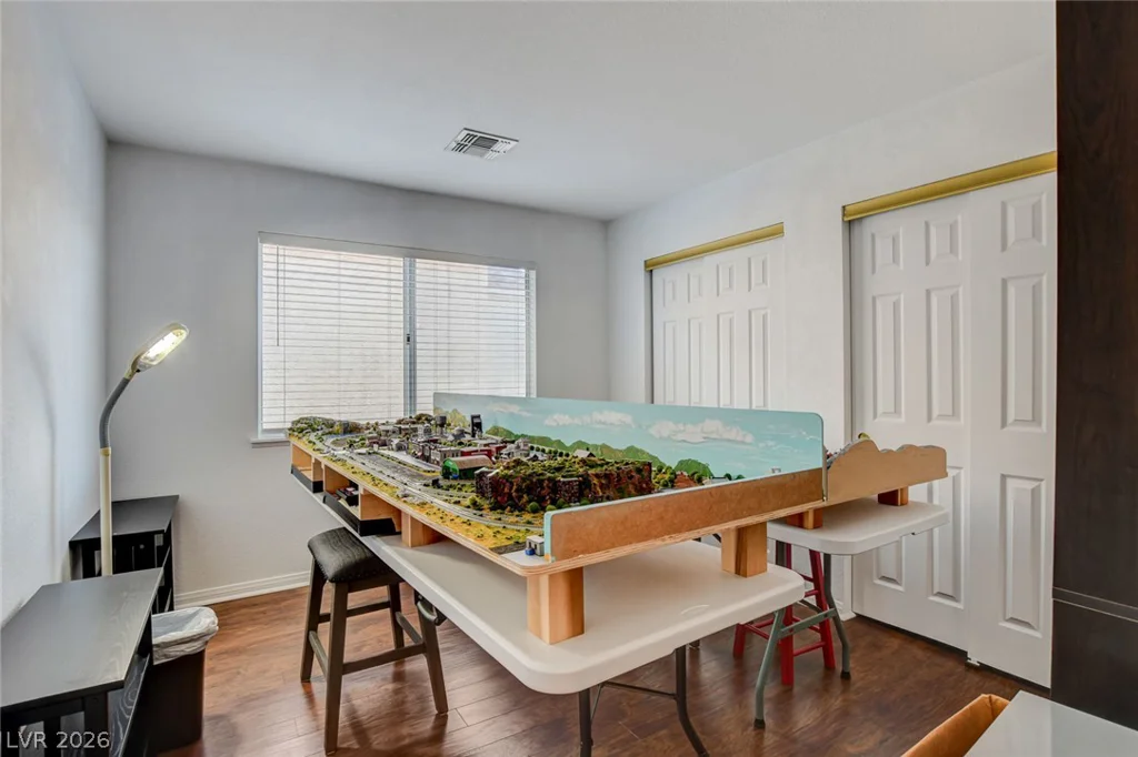 184 Adomeit, Henderson, NV 89074