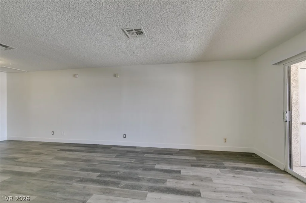 1941 Scimitar, Henderson, NV 89014