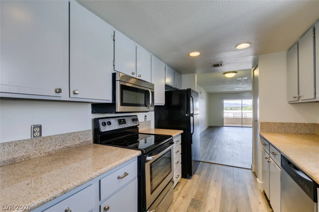 1941 Scimitar, Henderson, NV 89014