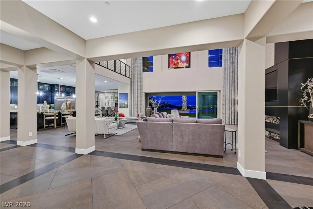 24 OLYMPIA RIDGE, Las Vegas, NV 89141