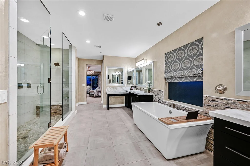 24 OLYMPIA RIDGE, Las Vegas, NV 89141