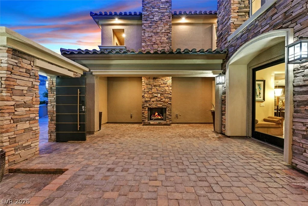 24 OLYMPIA RIDGE, Las Vegas, NV 89141