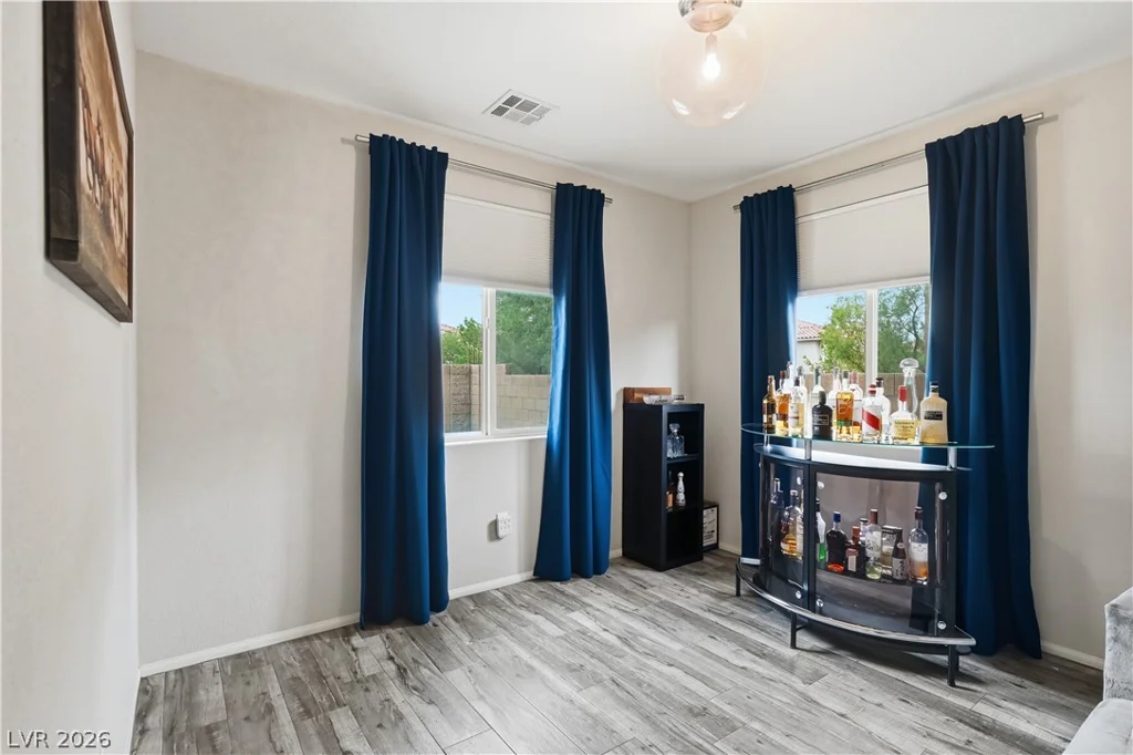 9518 Ridgeglen, Las Vegas, NV 89148