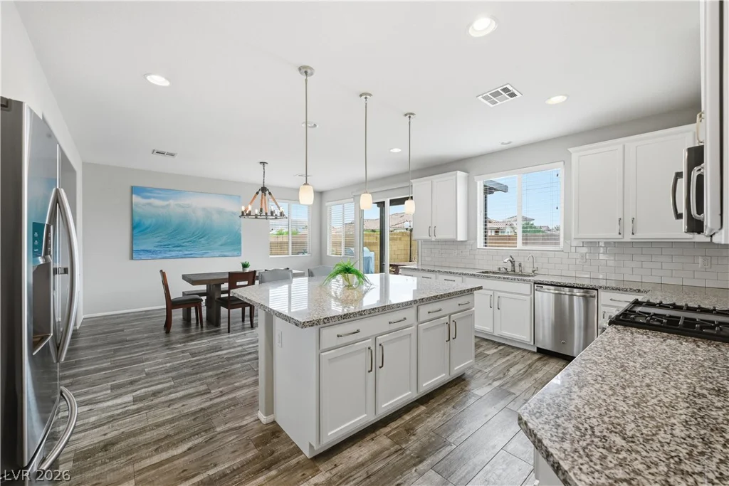 9518 Ridgeglen, Las Vegas, NV 89148