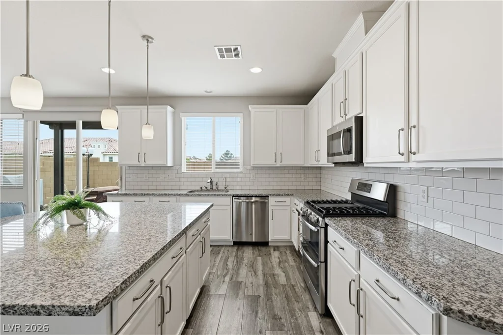 9518 Ridgeglen, Las Vegas, NV 89148