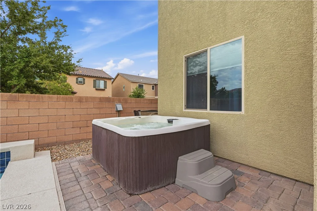 9518 Ridgeglen, Las Vegas, NV 89148