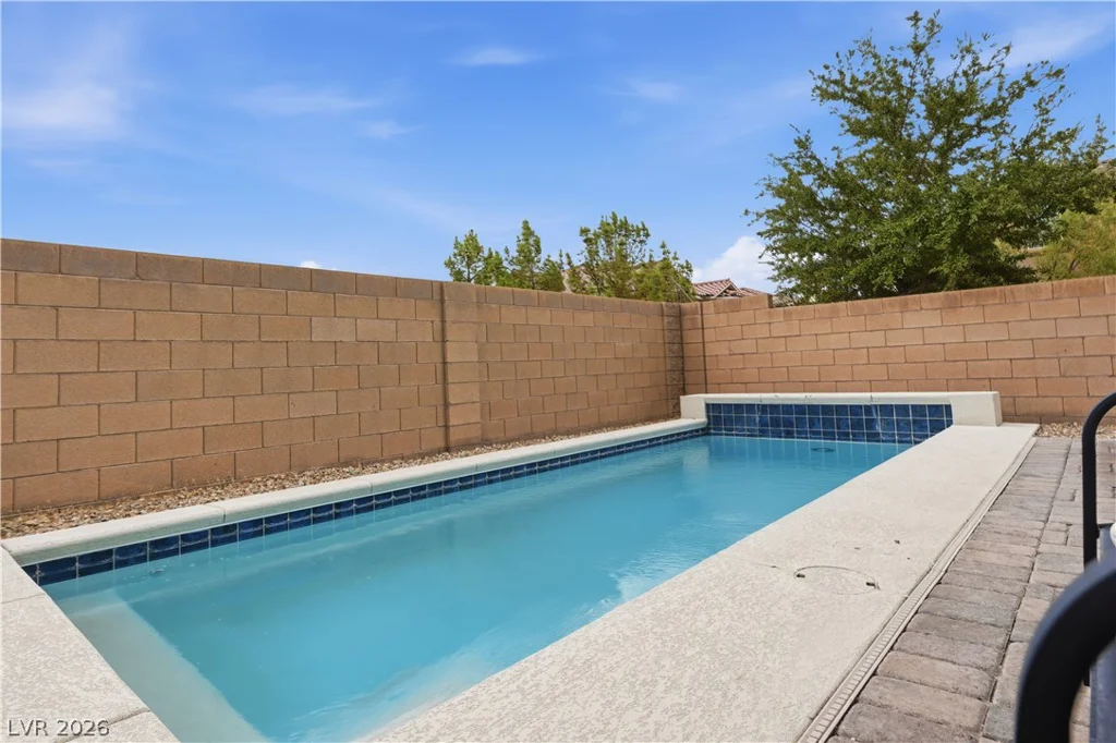 9518 Ridgeglen, Las Vegas, NV 89148