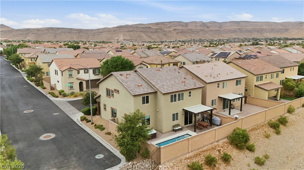 9518 Ridgeglen, Las Vegas, NV 89148