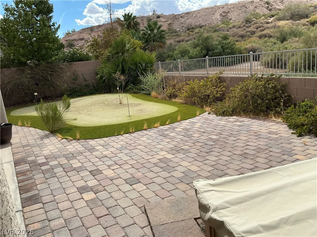 1726 Sonoran Bluff, Henderson, NV 89014
