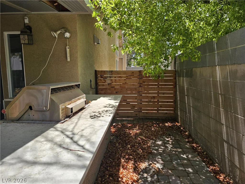 1510 Silver Point, Las Vegas, NV 89123