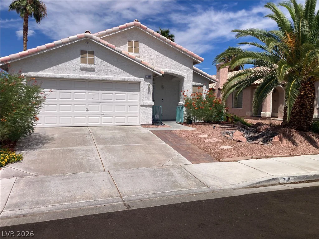 7116 Golden Desert, Las Vegas, NV 89129