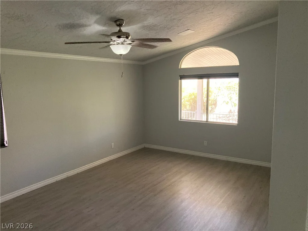 7116 Golden Desert, Las Vegas, NV 89129