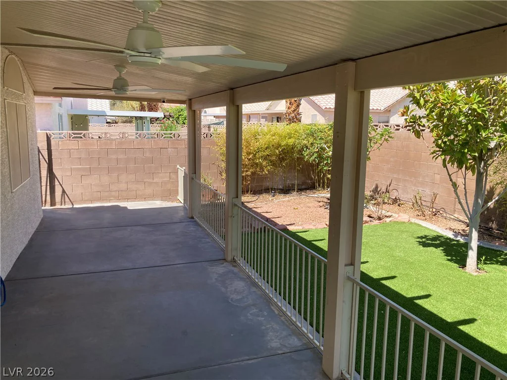 7116 Golden Desert, Las Vegas, NV 89129